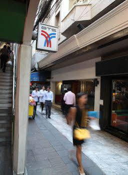 24 Inn Hotel Bangkok Exteriör bild